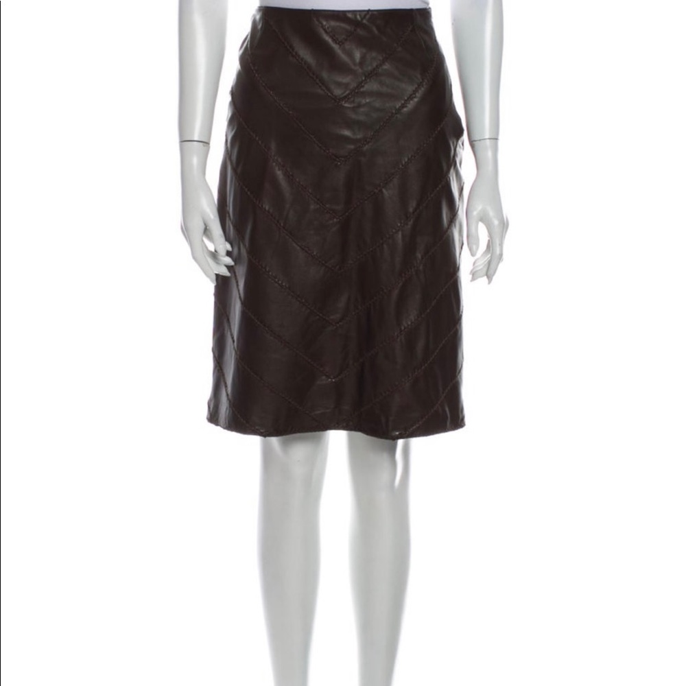 🚫SOLD🚫 Oscar de la Renta Chocolate Leather Chevron Skirt - Picture 3 of 10